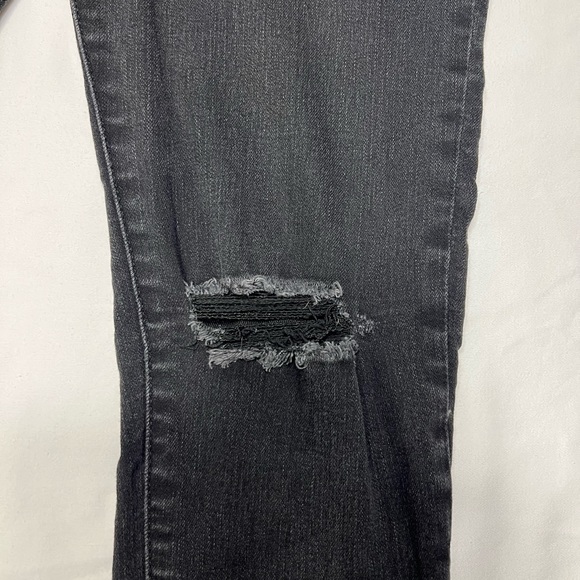 Abercrombie & Fitch Skinny Jeans - Picture 3 of 4